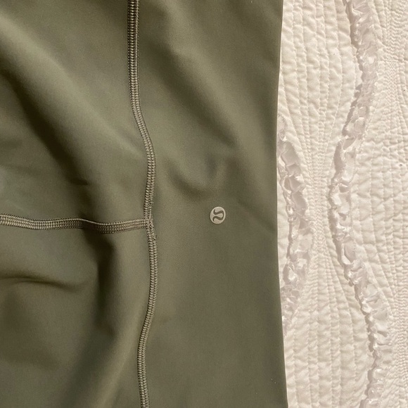 Just wore once, nothing wrong with it just too small for me - Picture 2 of 5